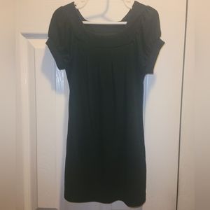 Girls' pleated black dress